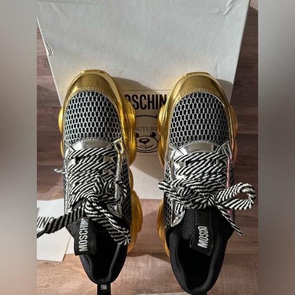 Authentic Moschino Metallic Teddy Sneakers - Picture 4 of 8